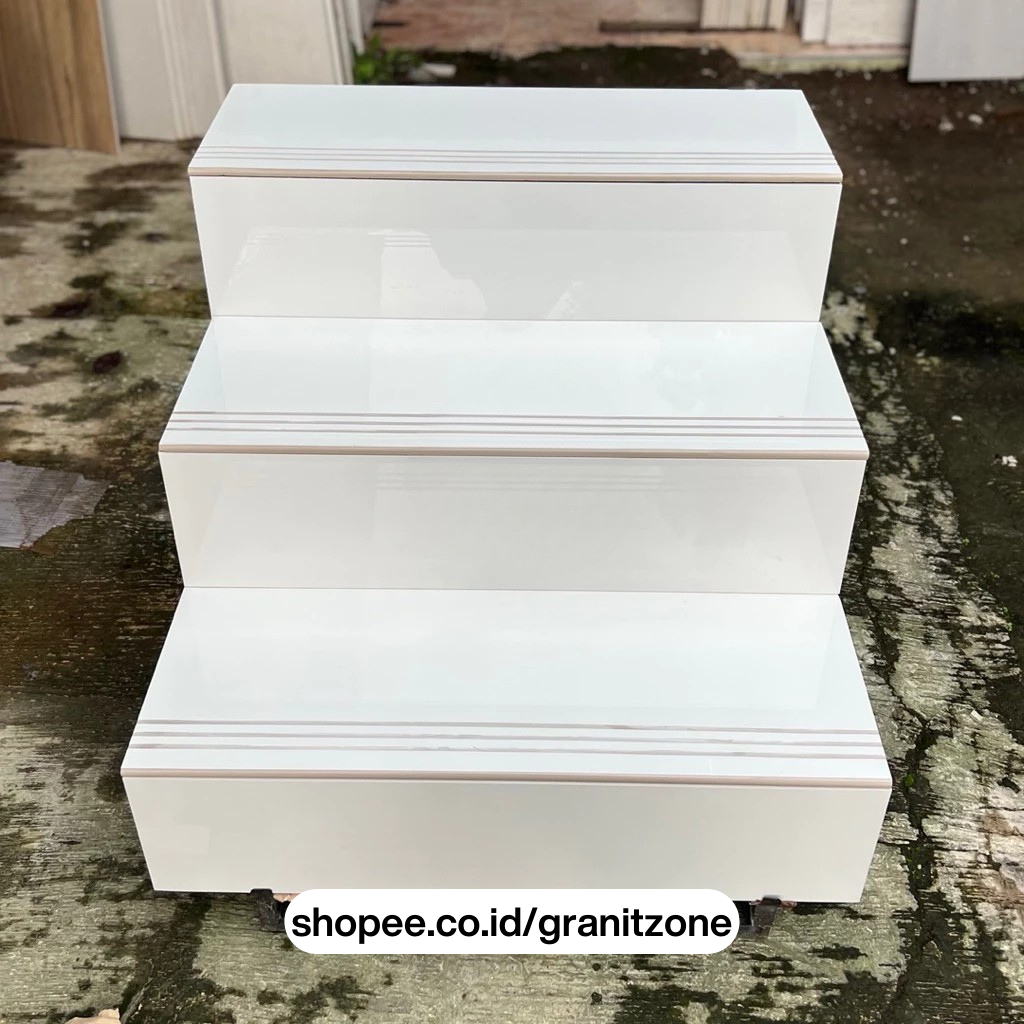 Granit Stepnosing Tangga 30x80cm  | TANGGA GRANIT | Motif Putih Polos Kilap Glossy