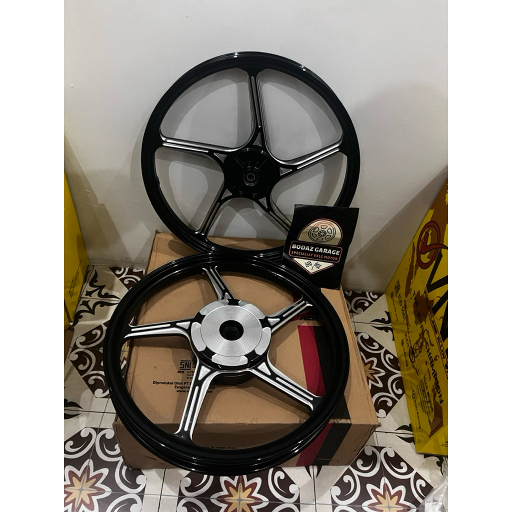 Velg Rossi Sprint X R17 Beat Vario Scoopy Genio