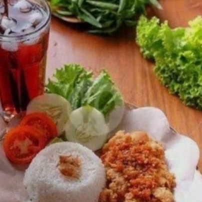 

ayam geprek sambal setan+es teh
