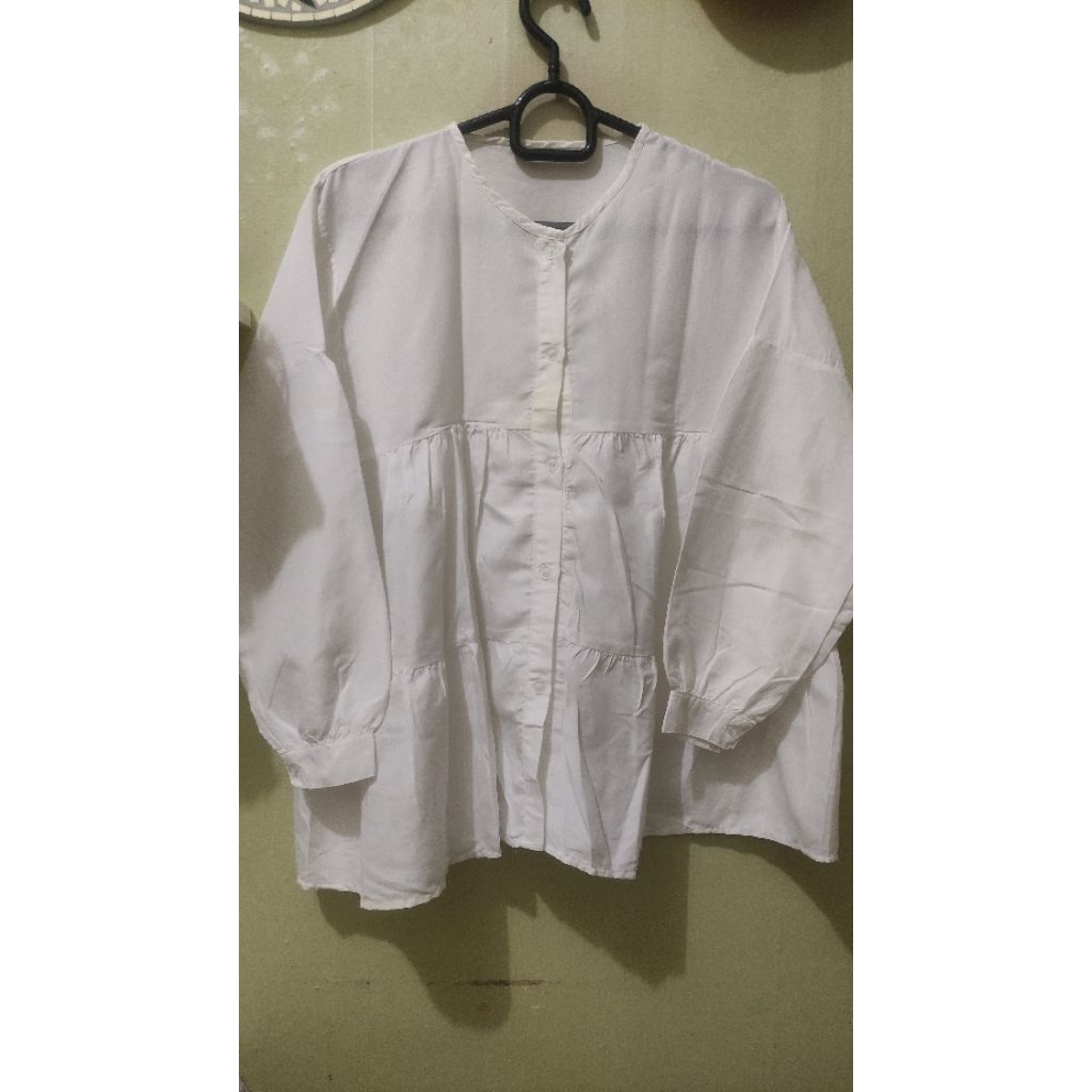 Baju atasan cewek warna putih