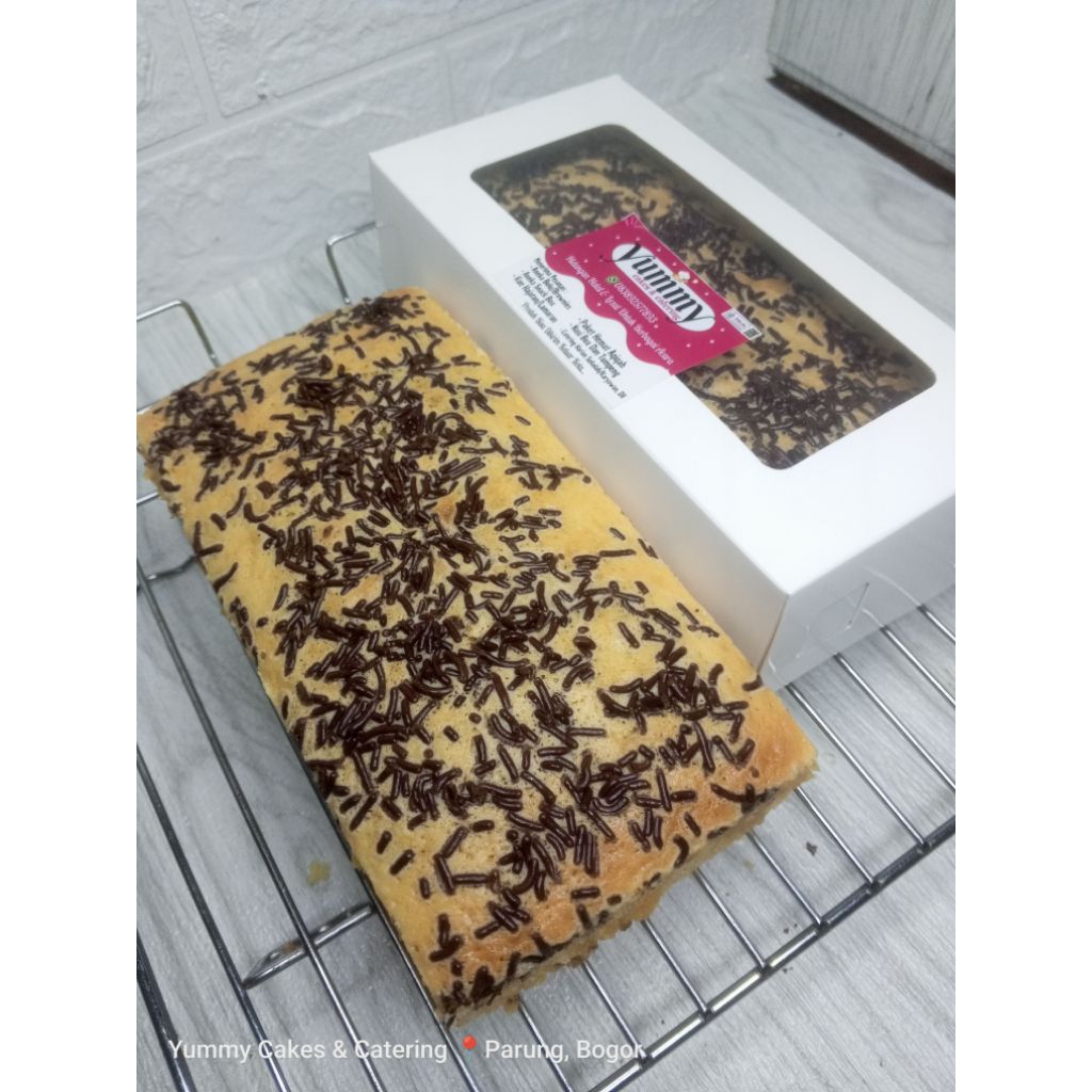 Bolu Jadul Topping Meses Cokelat