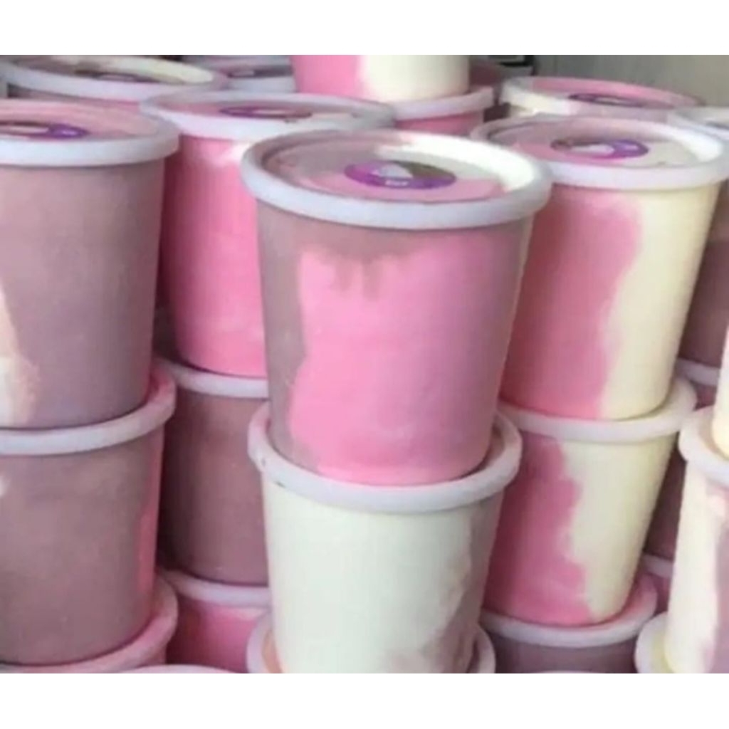 

Eskrim ember miami 3 in 1 (chocolate, strawberry, vanilla) 8 liter