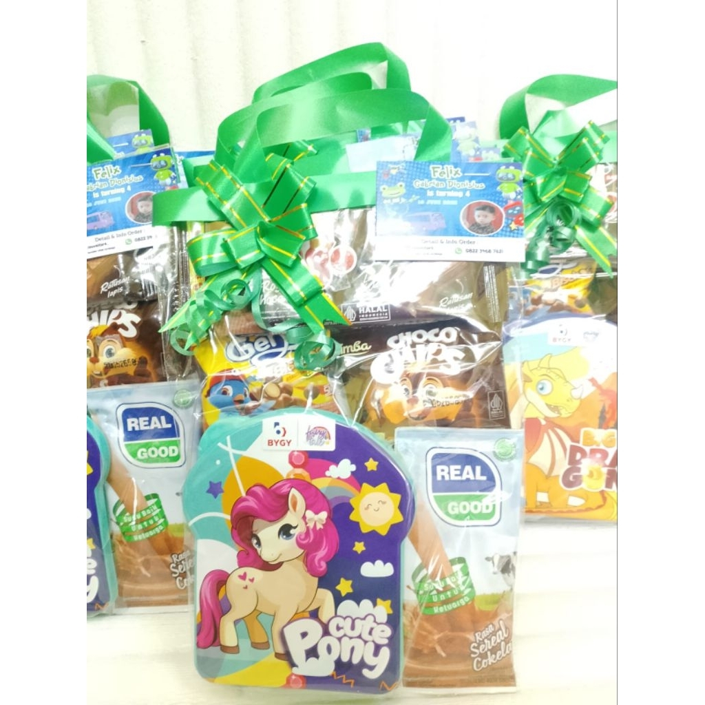 

Parcel ulang tahun souvenir Lunchbox mini || paket Snack souvenir tepak makan mini || hampers ulang tahun || bingkisan ulang tahun || parcel Snack murah|| Snack souvenir Biggy tepak makan