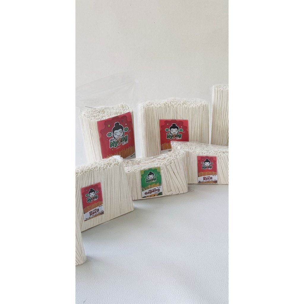 

mie lidi dan mie gepeng kemasan 5kg super gurih dan renyah