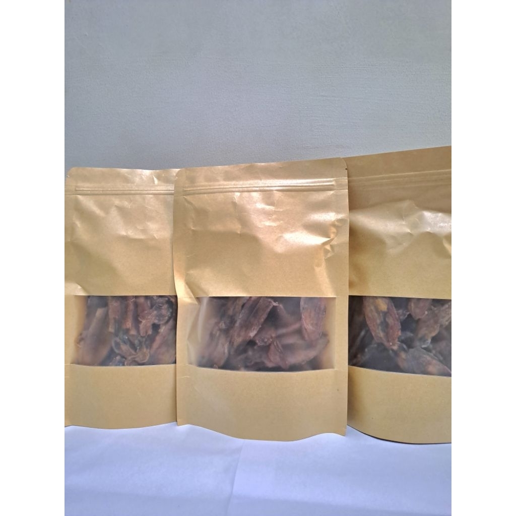 

Cumi Kering (Tawar) Khas Laut Sulawesi (100gr - 600gr)
