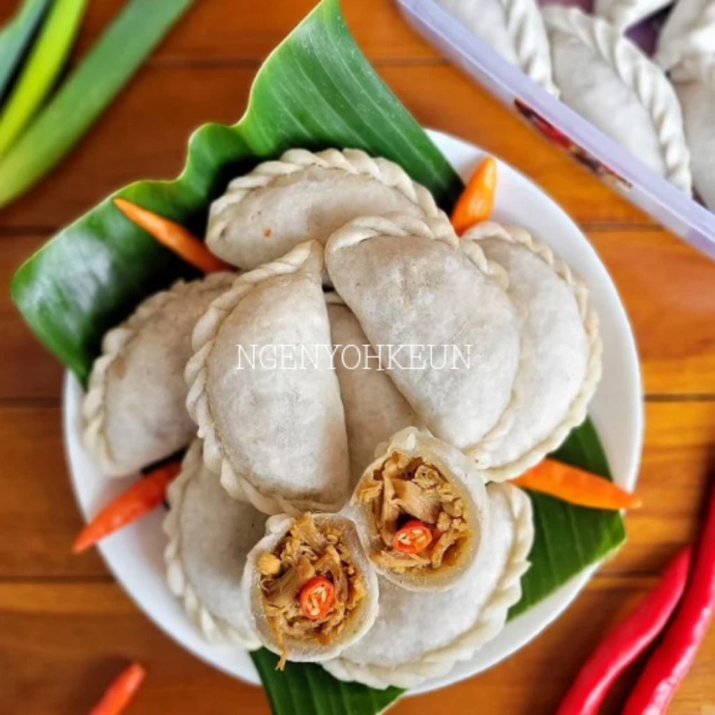 

Cireng Isi Ayam Suwir Original Isi 10 pcs
