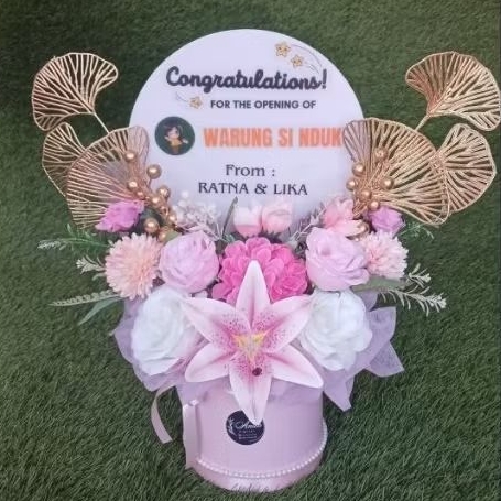 Bloombox Artificial Bouquet With Acrylic & LED | Buket Bunga Palsu | Wisuda | Kado Valentine | Ulang