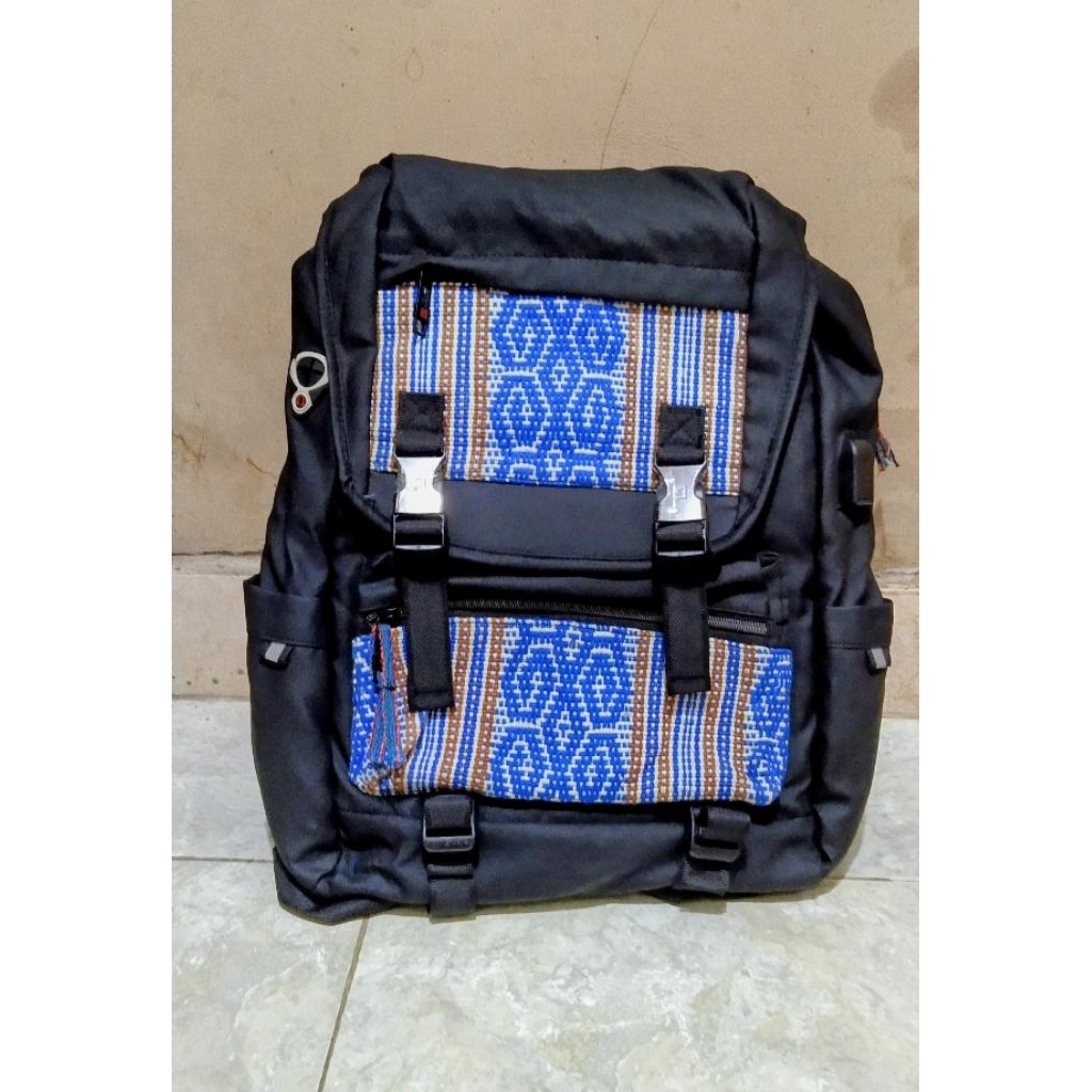 like new tas Bruno cavalli