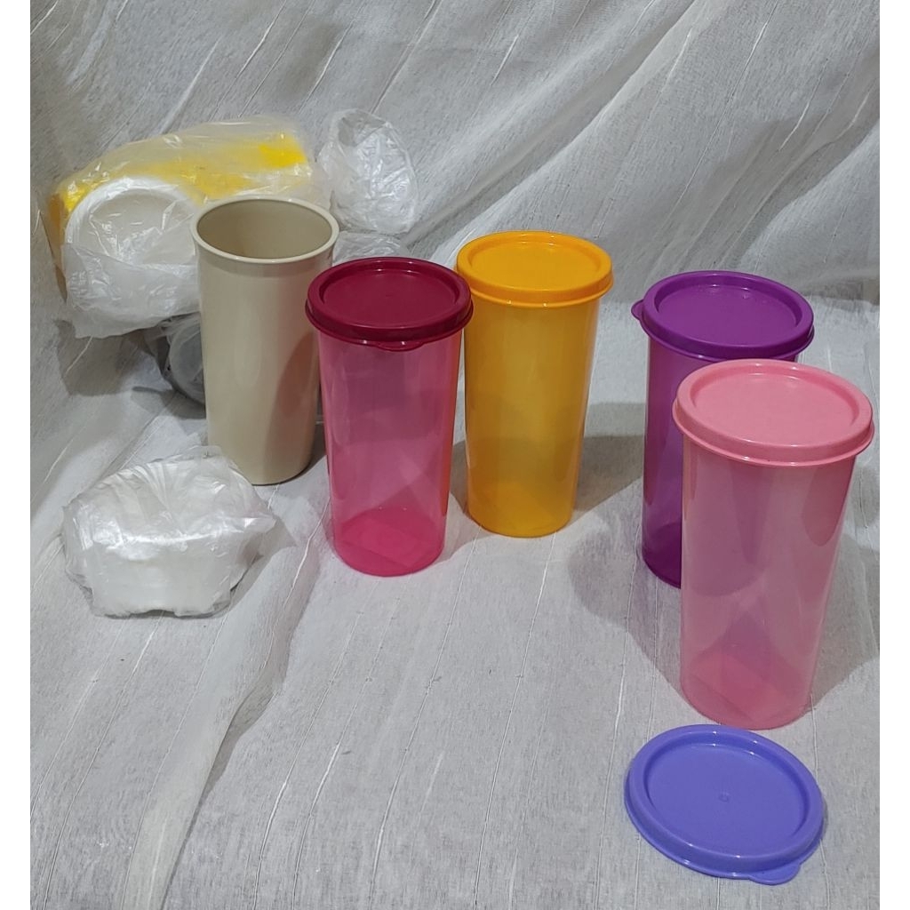 Small/Medium Tumbler Tupperware
