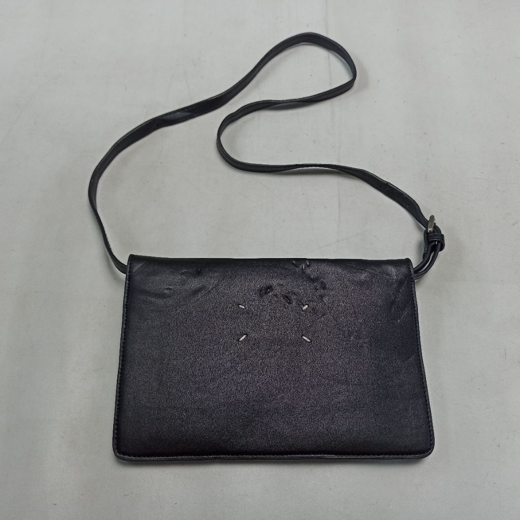 MAISON MARGIELA SLING BAG