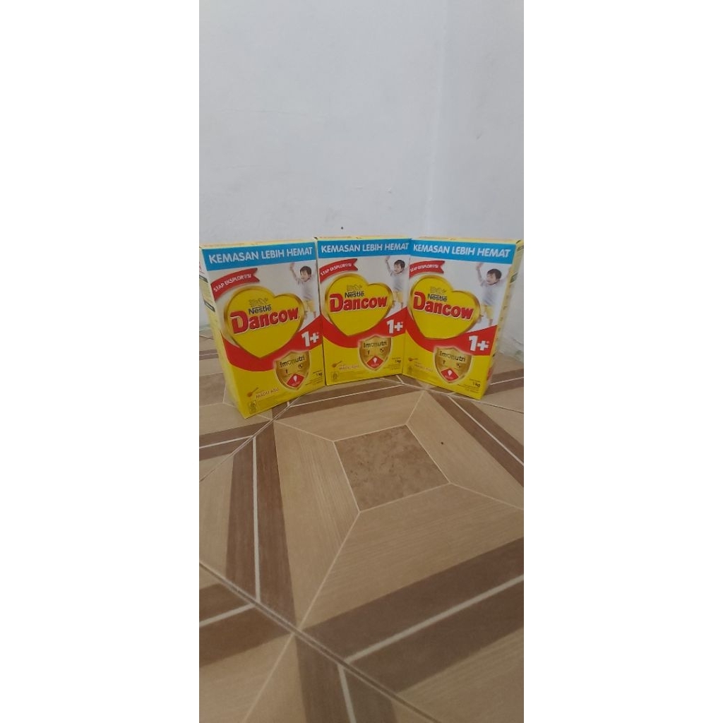 

Nestle Danco 1+ Susu pertumbuhan 1-3 tahun rasa Madu Box 1Kg +adm
