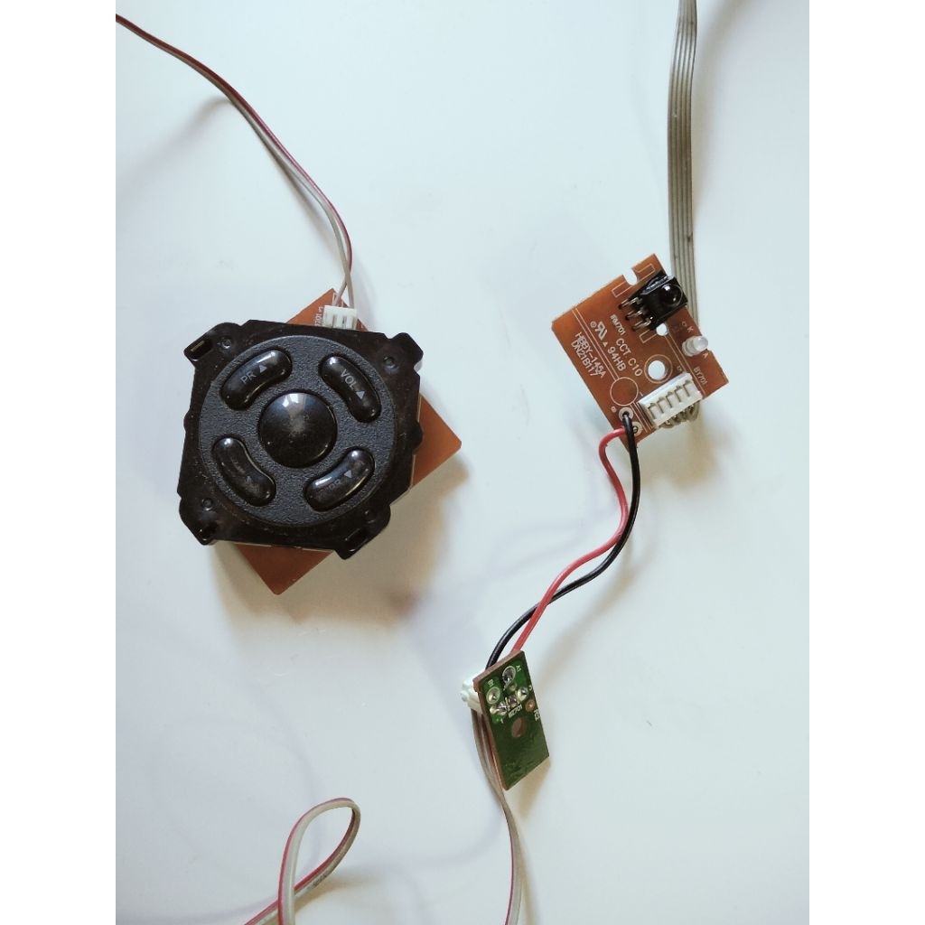 SENSOR TOMBOL LAMPU INDIKATOR TV POLYTRON PLD 43B1550 43B1550