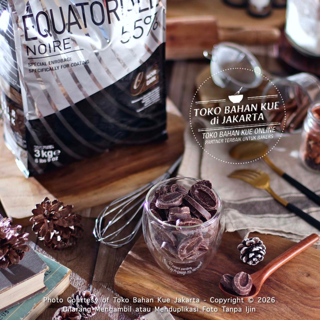 

Valrhona Equatoriale 55% Dark Chocolate 1kg Couverture Cokelat Coin