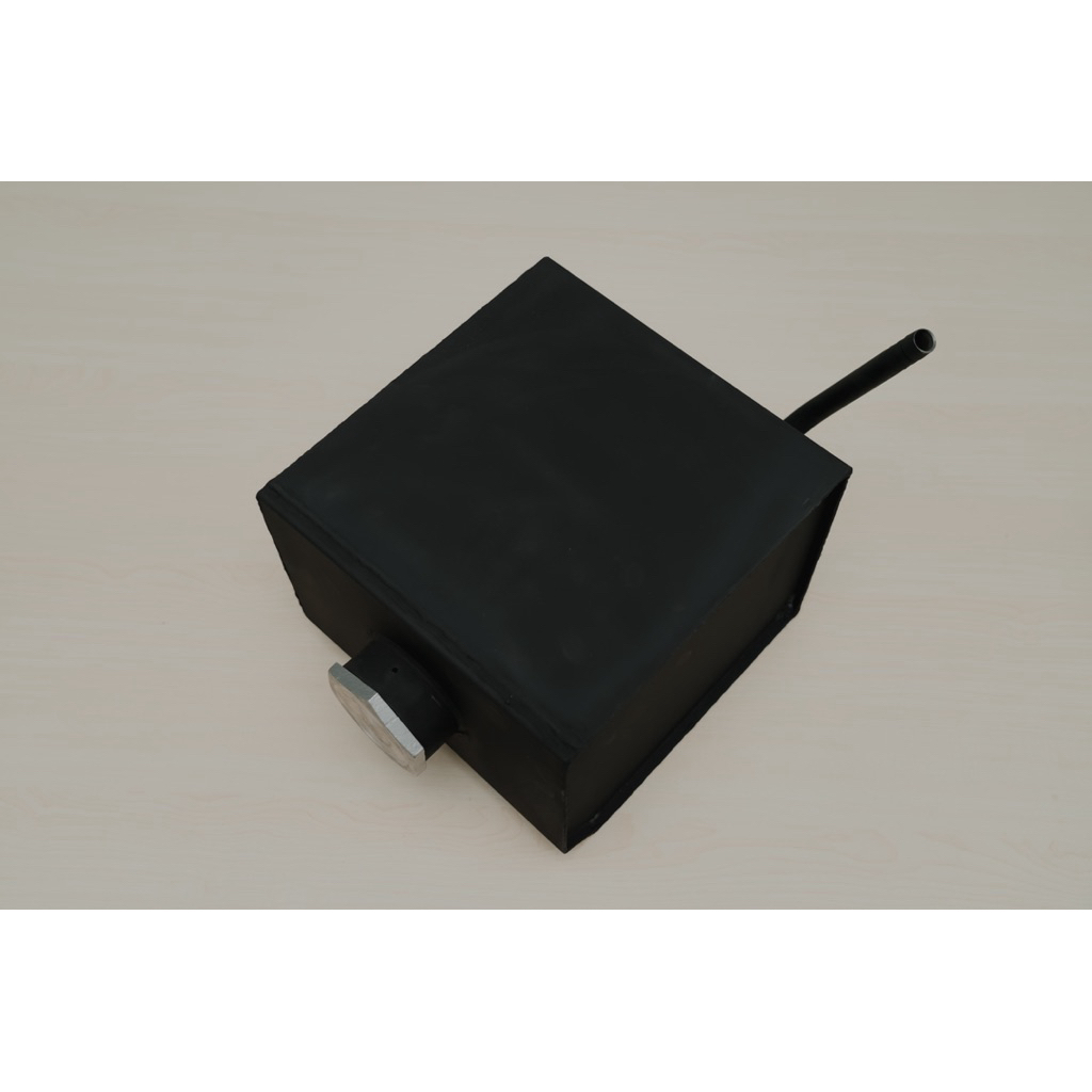 OIL TANK KOTAK/TANGKI OLI DUMP TRUK/TEMPAT OLI DUMP TRUK