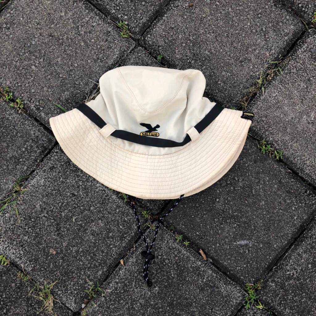 topi rimba bucket hat Salewa outdoor second bekas