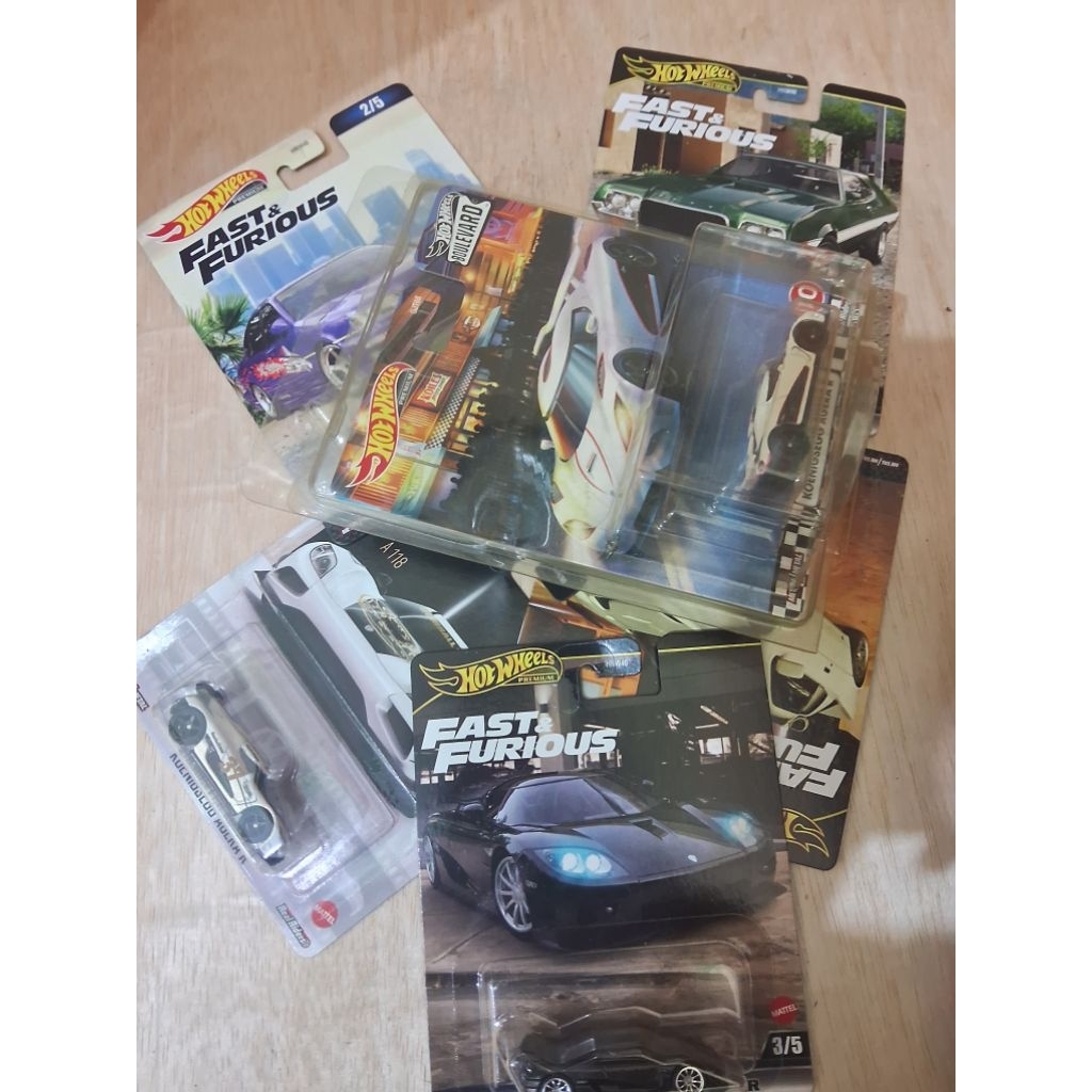 Hot Wheels Premium Koenigsegg Agera R Boulevard Koenigsegg CCXR Fast Furious
