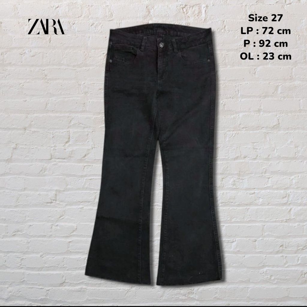 Size 27 Celana Panjang Jeans Zara Basic Black Washed Bootcut Original Second Preloved #C2J126