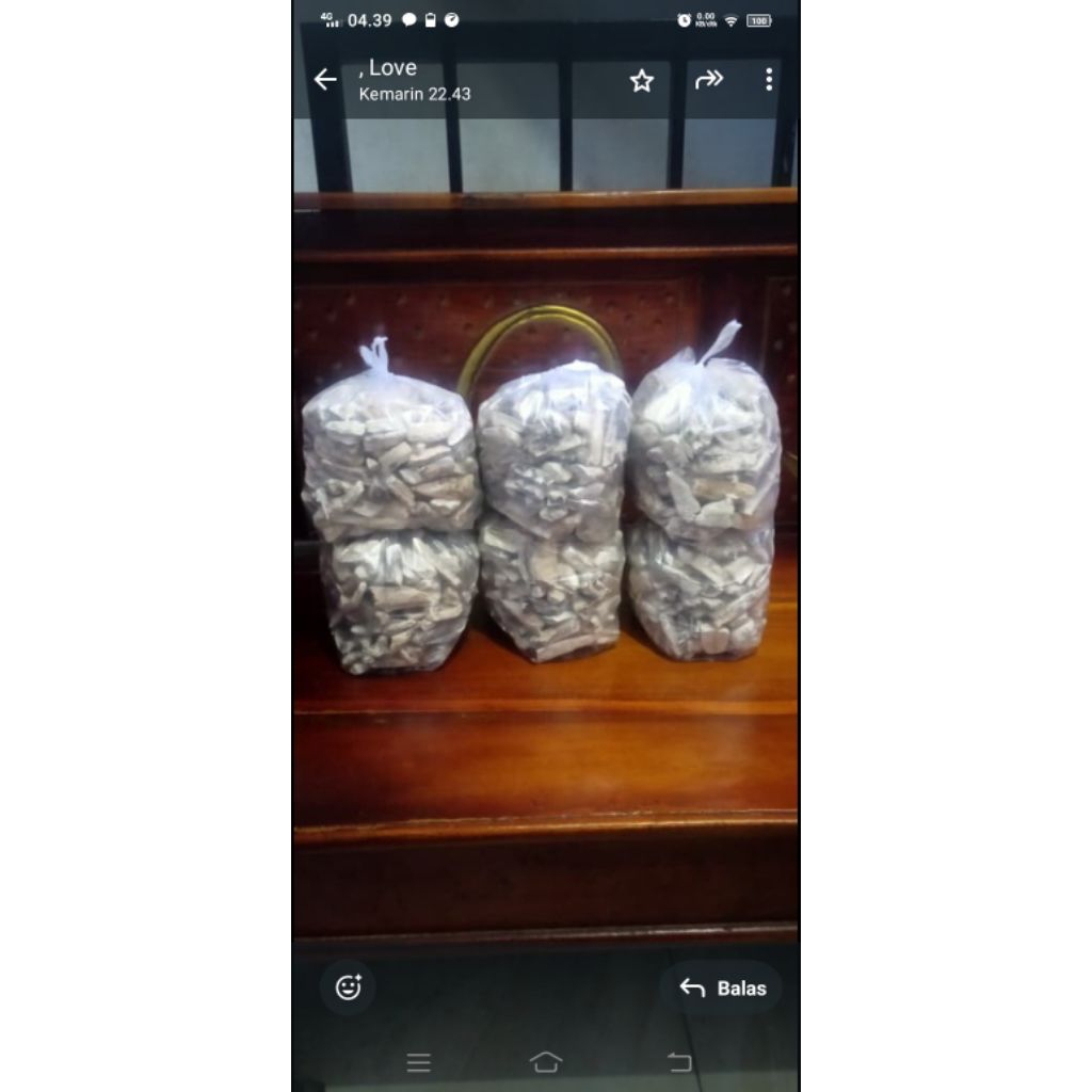 

Gatot instan 1 kg Gatot singkong kering Gaplek singkong sudah difermentasi