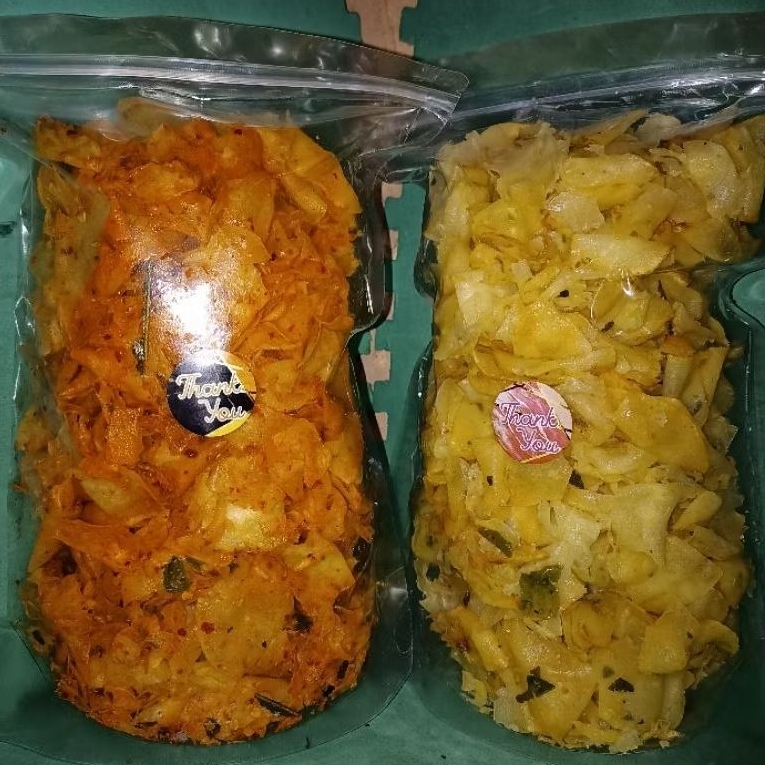 

KRIPIK KRIWIL PEDAS DAN ORIGINAL 250G