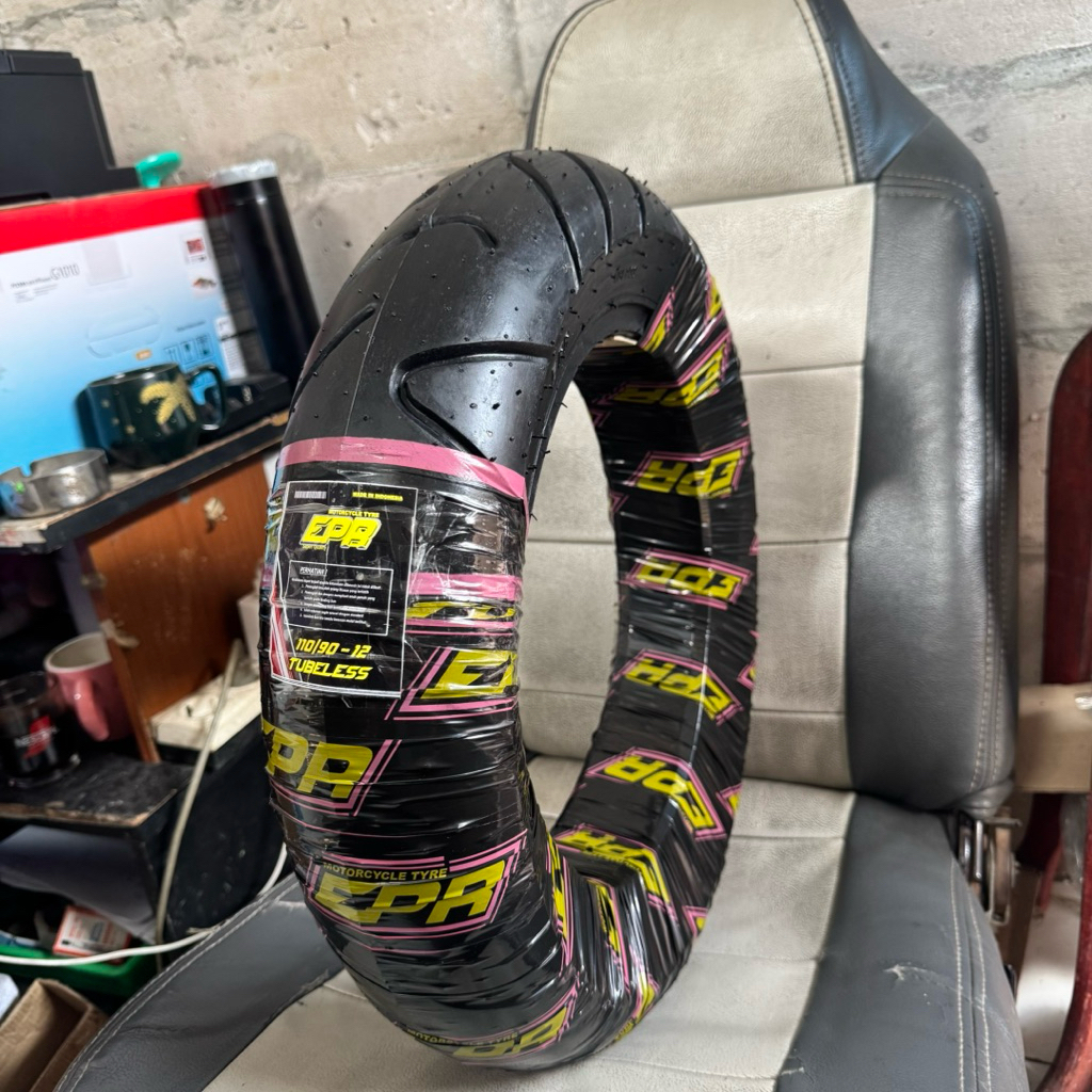 Ban Tubeless Scoopy 110/90-12 EPR Fullpress