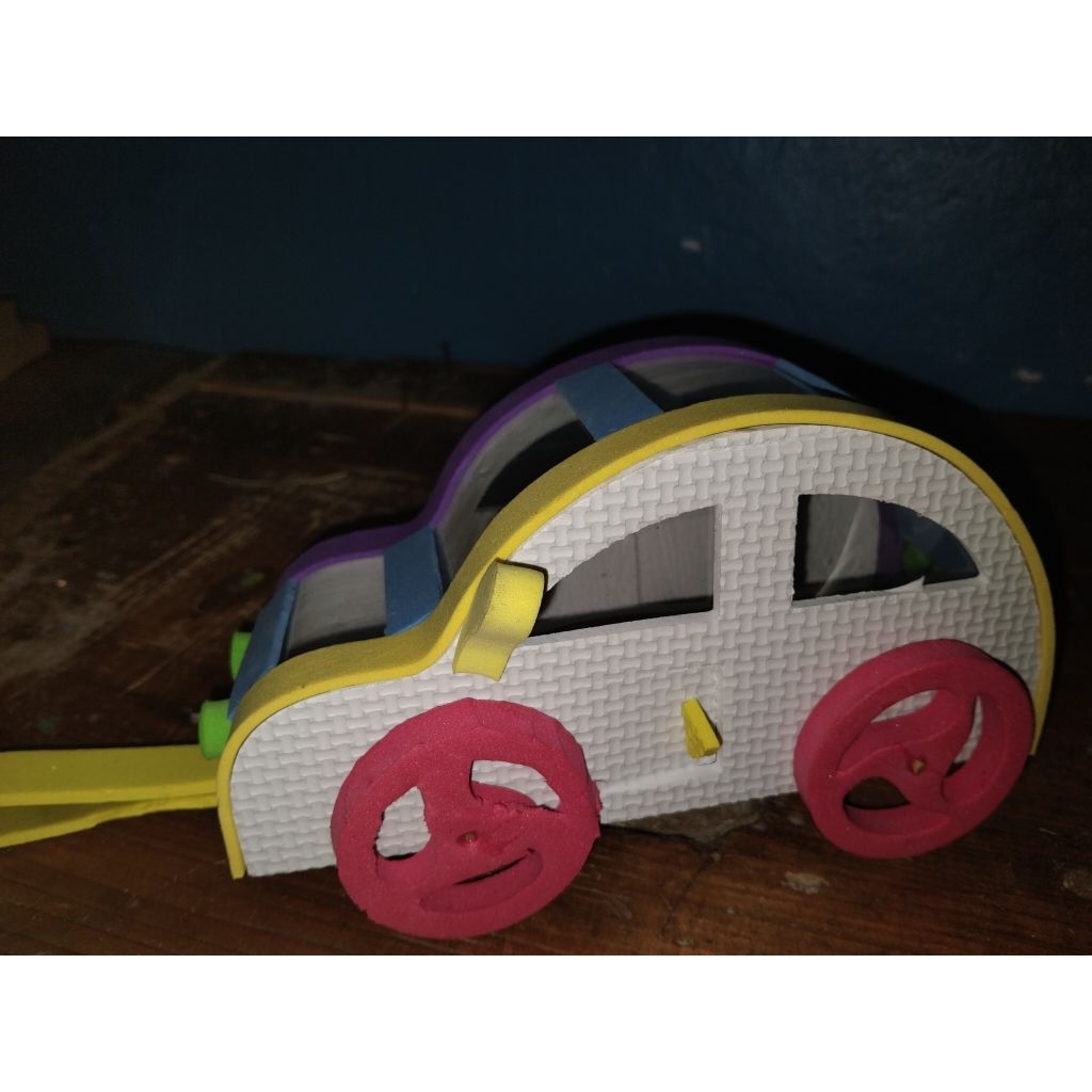 Rumah Kelomang/Keong Bentuk Mobil