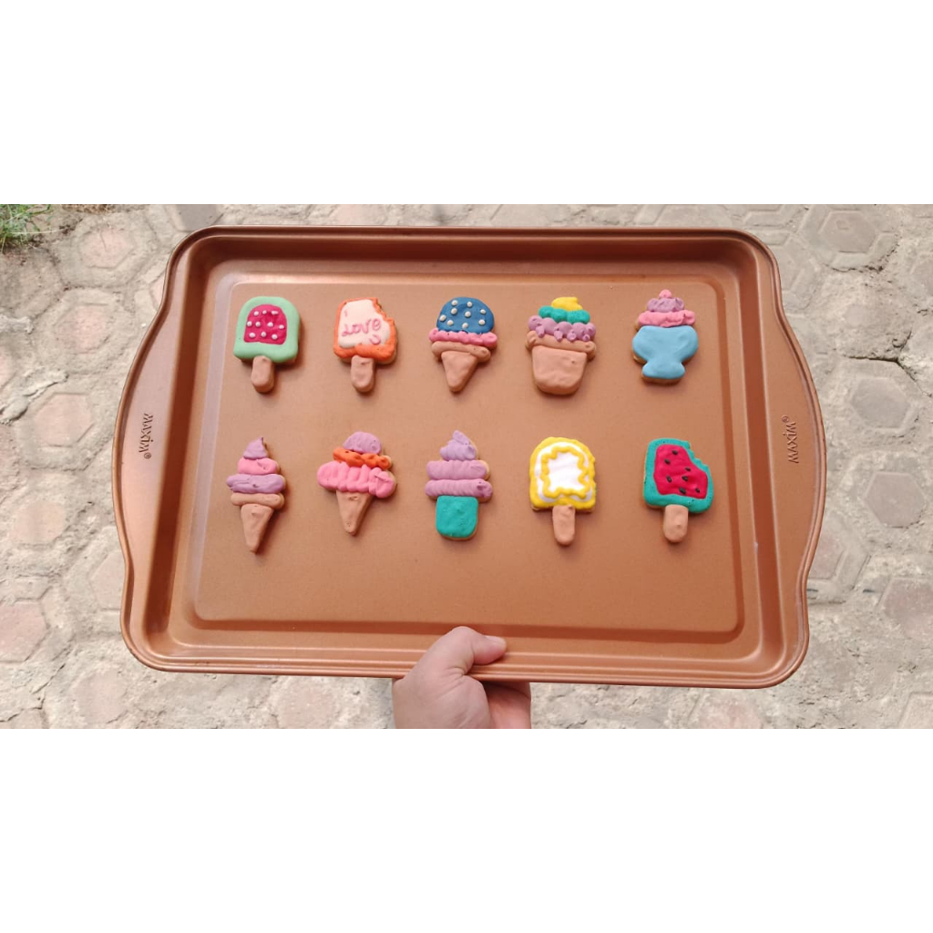 

Cookies es krim 1 paket 10 pcs exp 3 bulan fresh