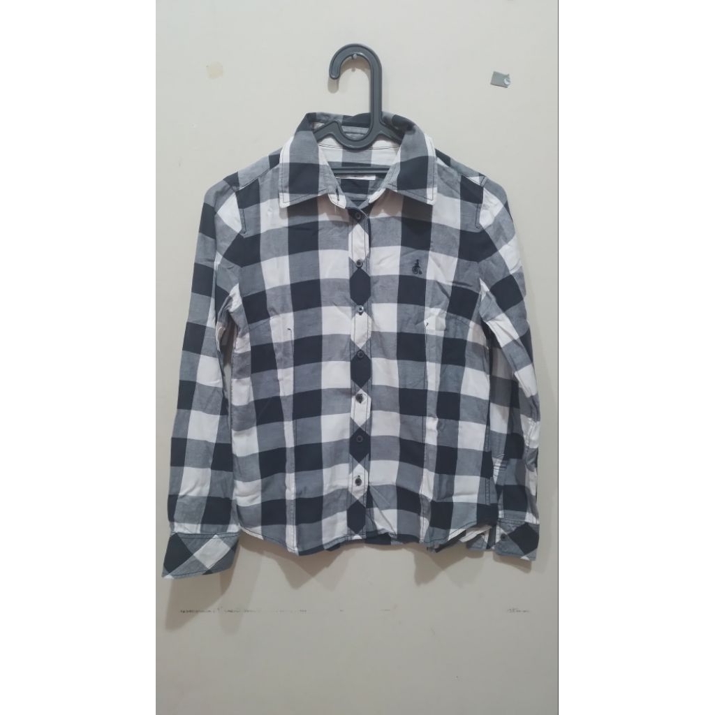 Kemeja kotak beanpole