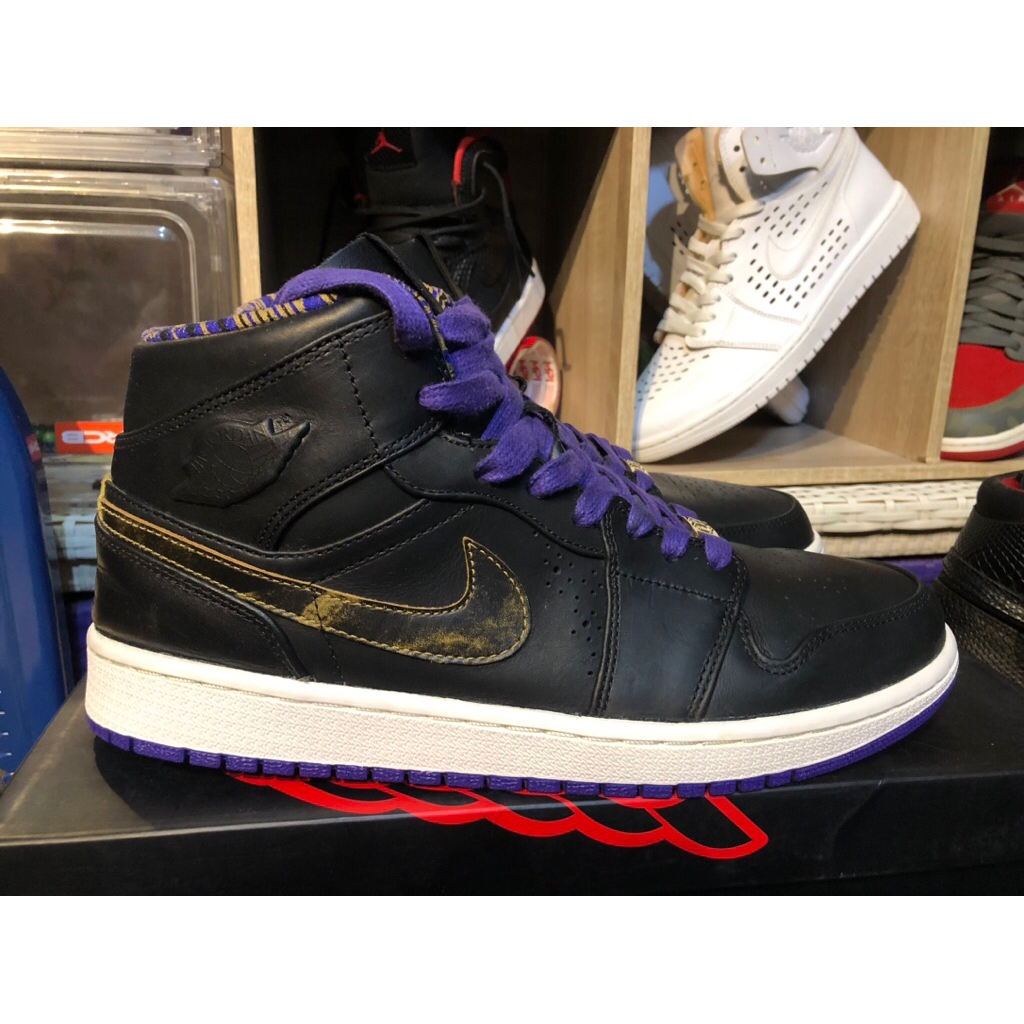 Size 45 Air jordan 1 BHM nouveau