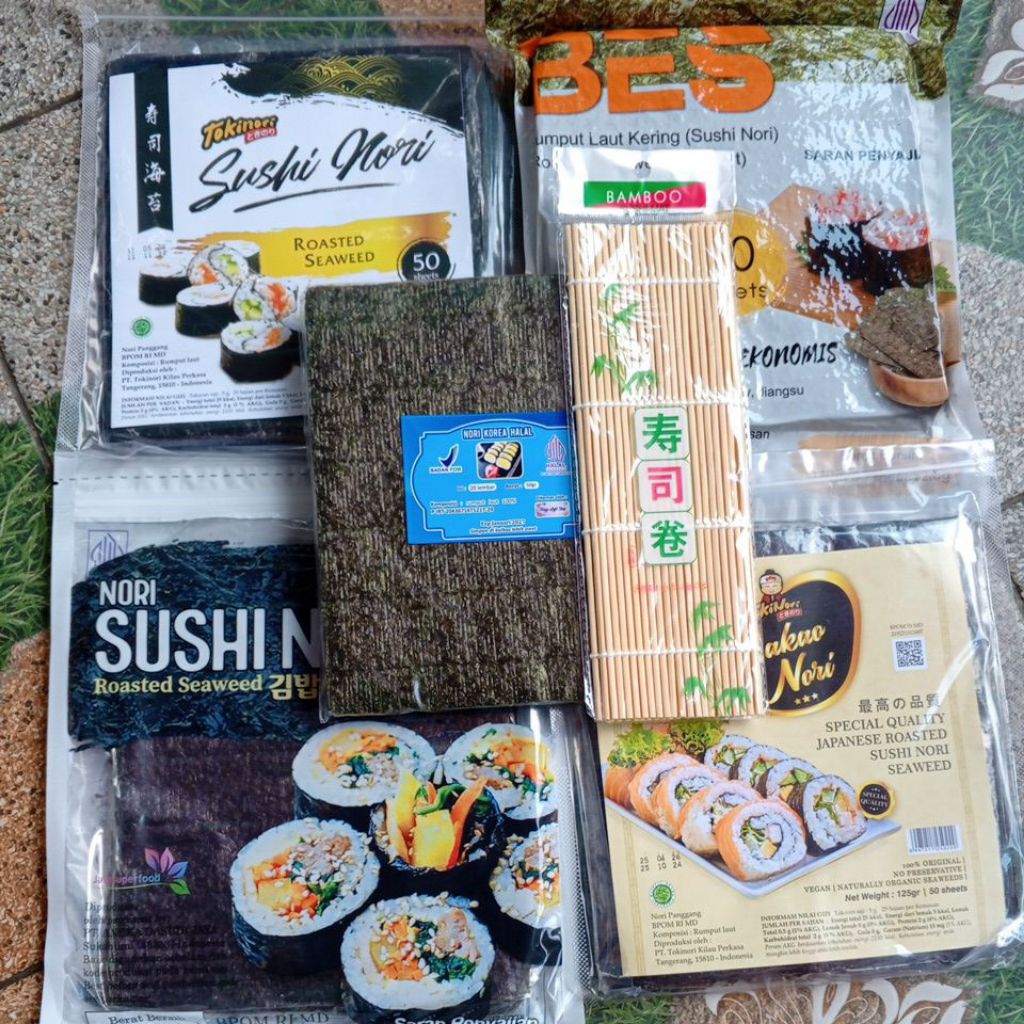 

Paket Nori sushi 5 10 20 50 lembar dan bambu sushi rumput laut manjun nori sakao java sushimat penggulung kimbap bamboo sushi roller dried seaweed promo murah sale