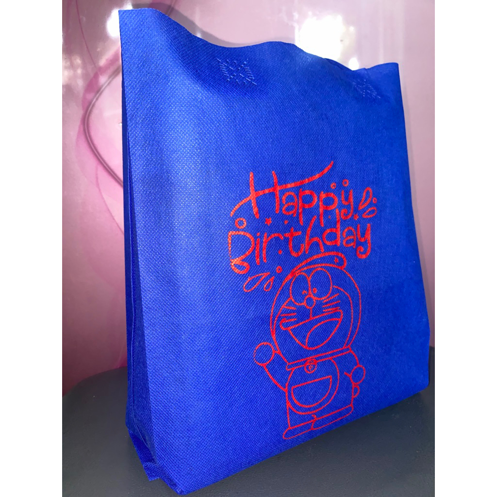 

goodie bag ulang tahun motif karakter untuk hadiah