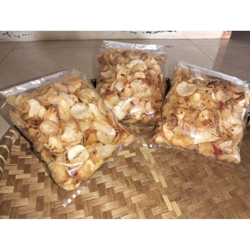

Kripik singkong pedas manis daun jeruk 1 kg
