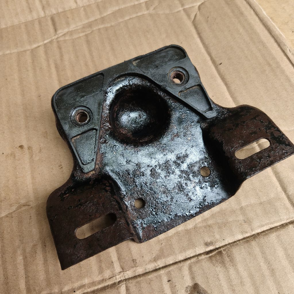 BREKET DUDUKAN STOPLAMP RX 100 RX100 ORIGINAL