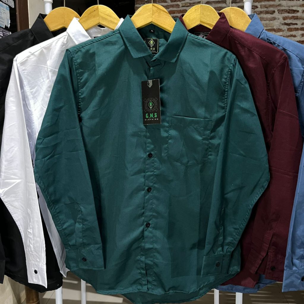 kemeja pria polos emerald green pria/kemeja polos pria warna hijau emerald lengan panjan / hem pria 