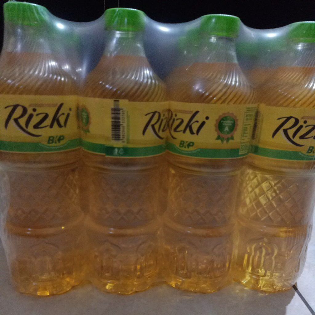

(momykazito) Minyak goreng rizky 800ml