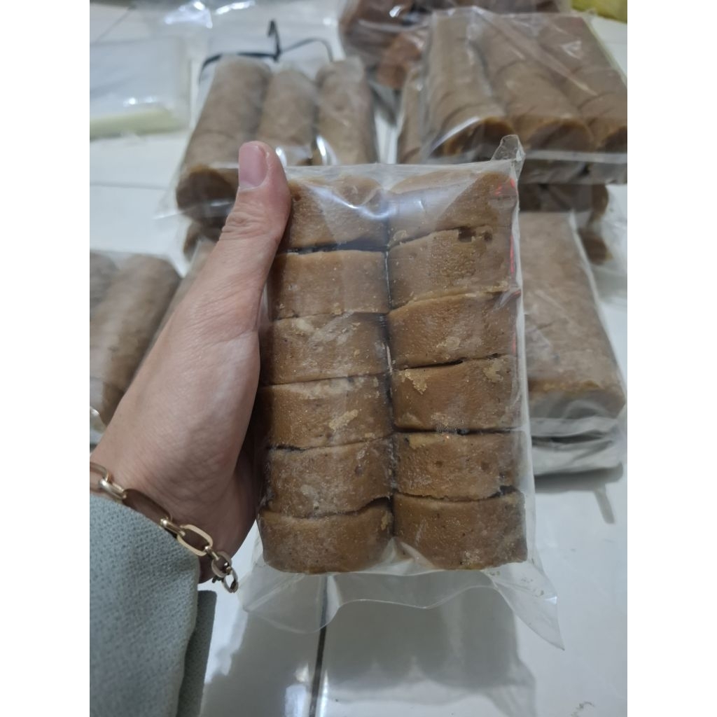 

gula merah kelapa asli dari nira asli