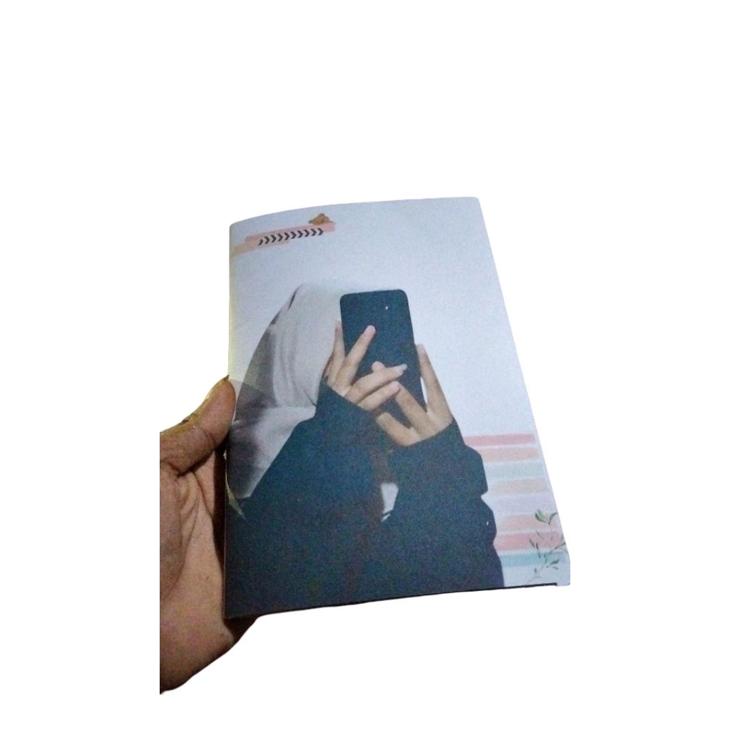 

cetak buku tulis + sampul karakter dan foto + isi 32 lembar