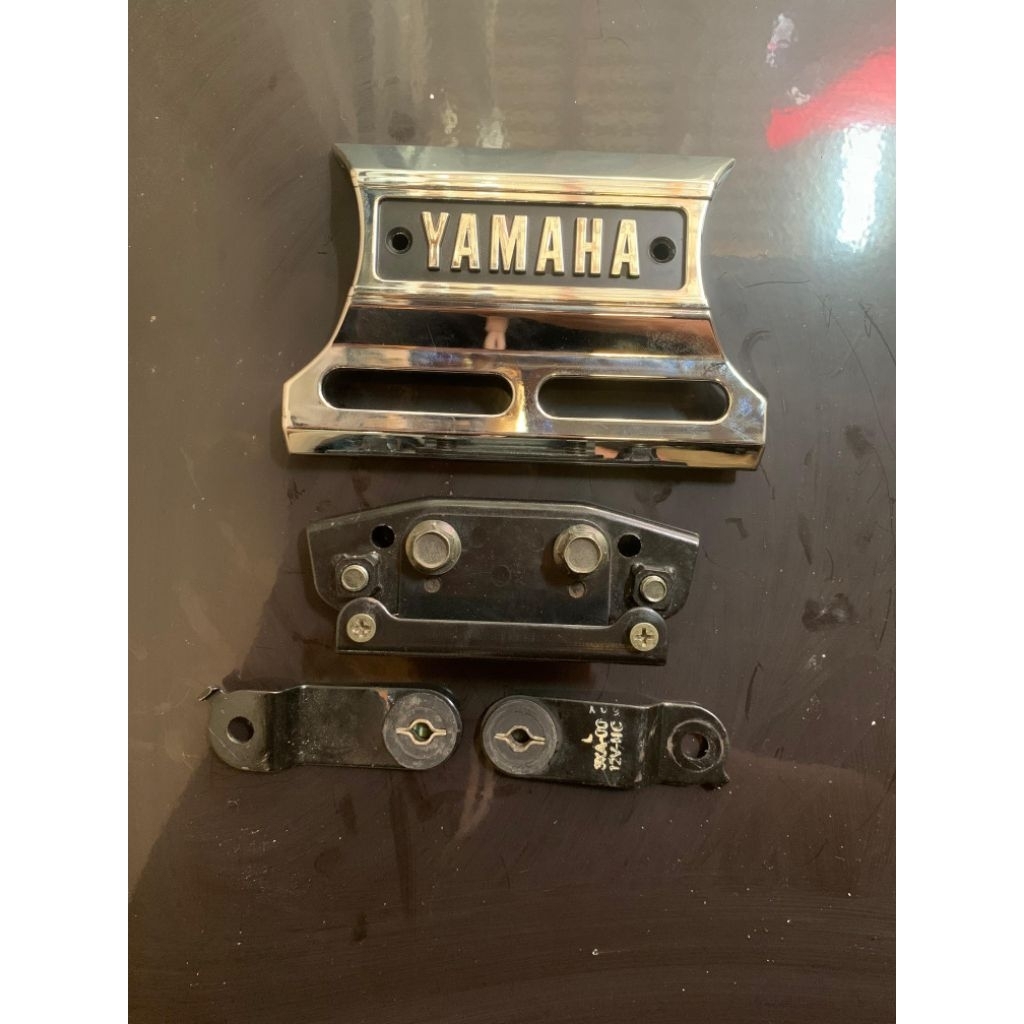 EMBLEM BREKET KLAKSON RX KING LAMA ORIGINAL COPOTAN