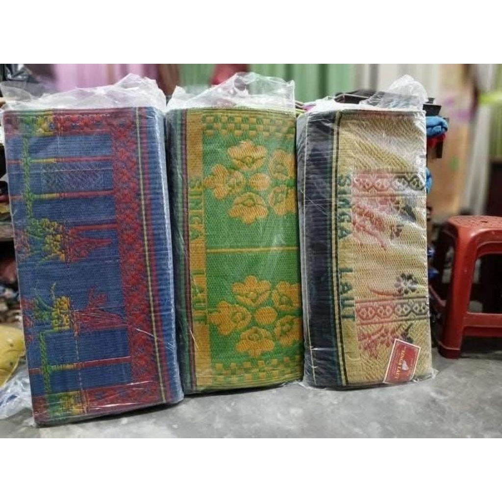 TIKAR PLASTIK MERK SINGA LAUT