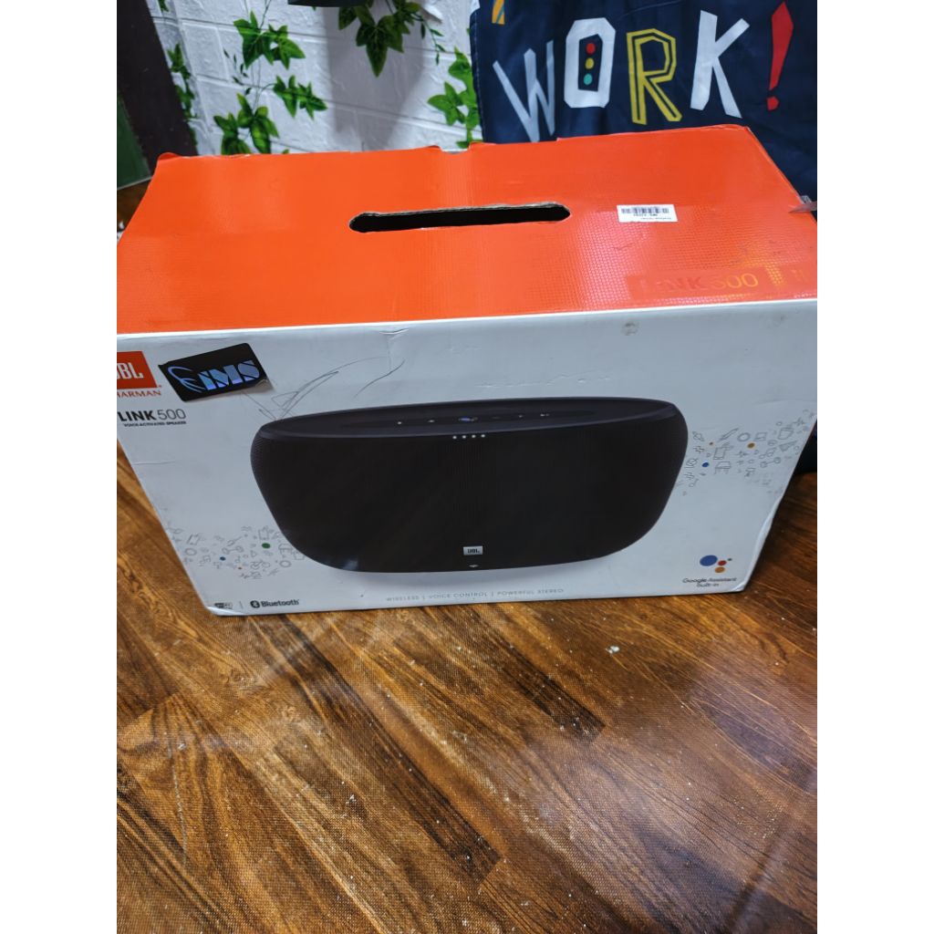 JBL Link 500 Speaker Bluetooth dengan Suara Klar dan Jernih - Hitam/Putih