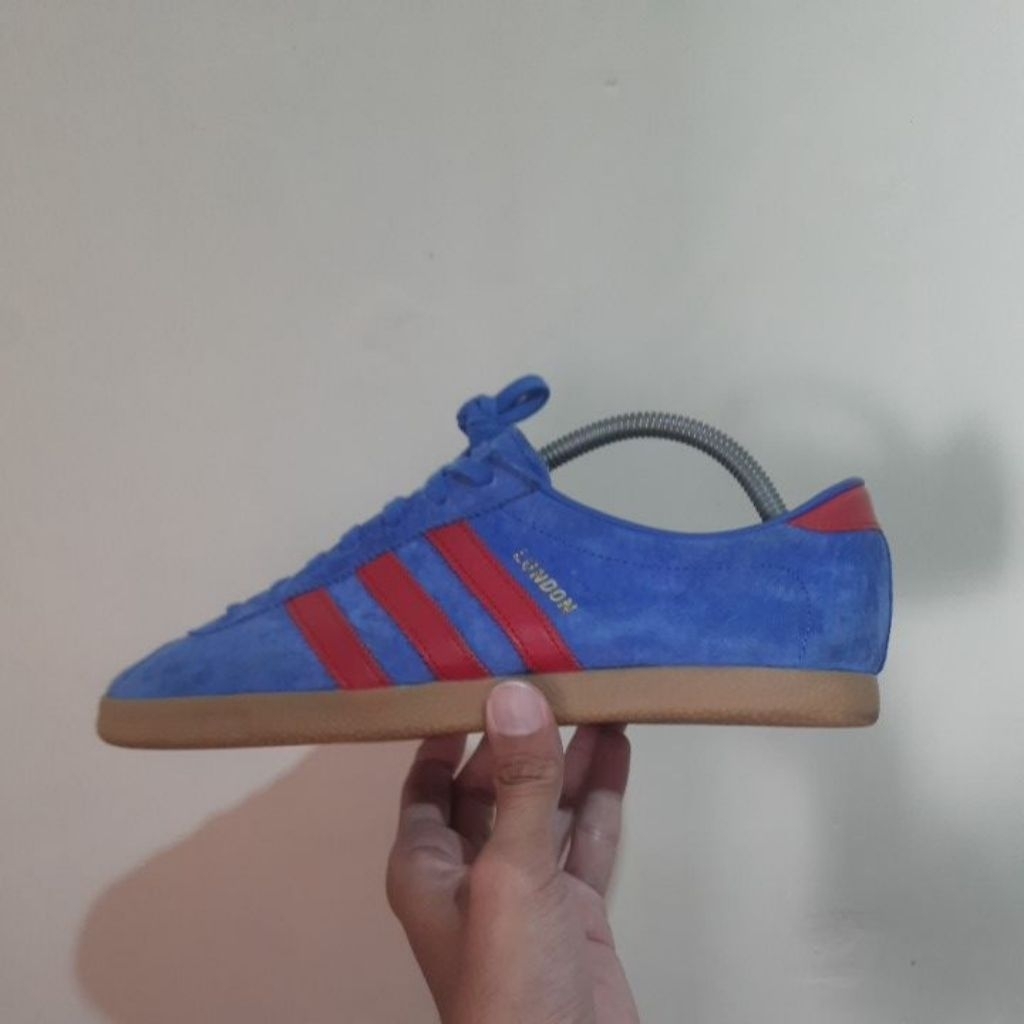 adidas london monopoly blue red