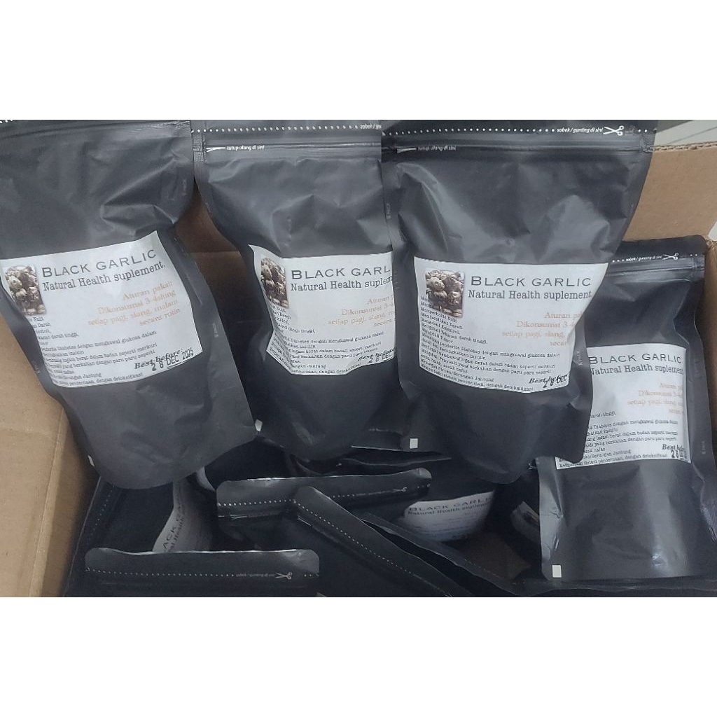 

Bawang putih hitam / black garlic Ready