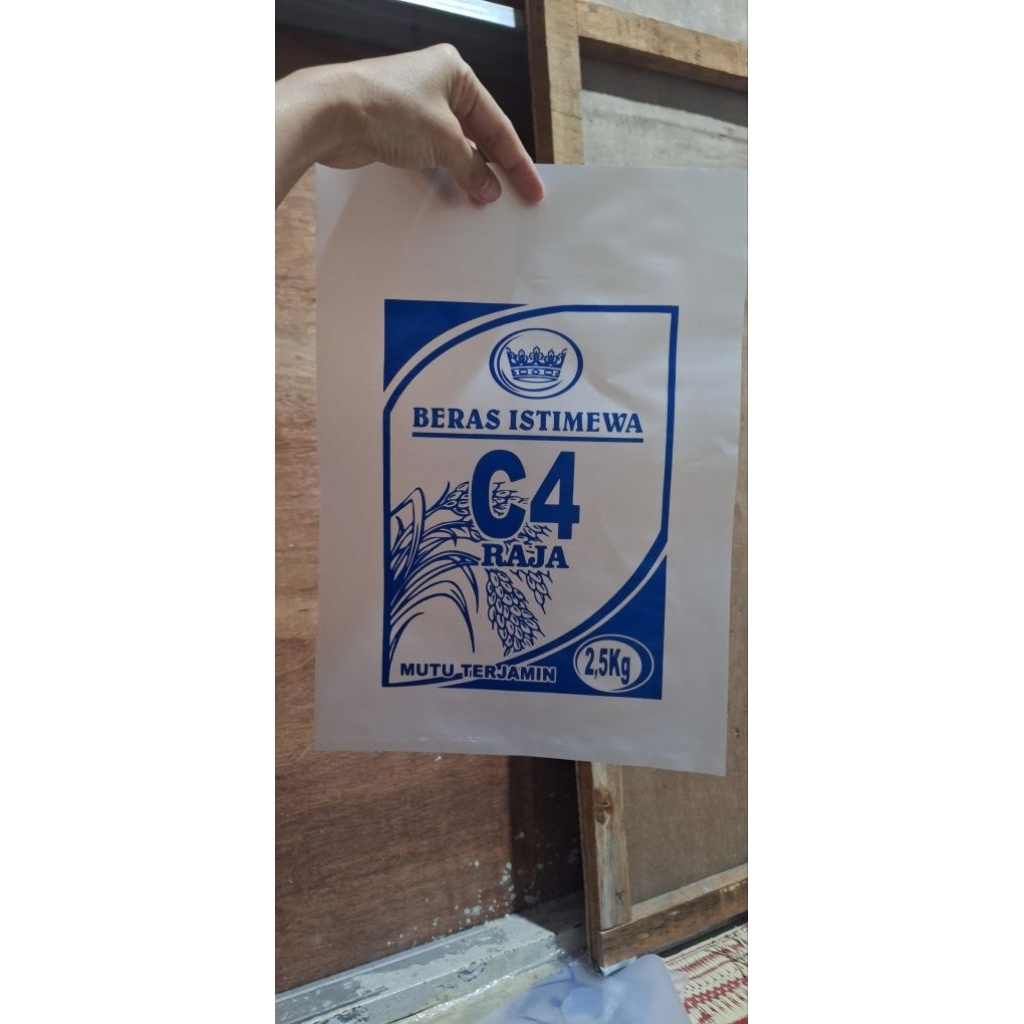 Plastik Beras C4 2,5 kg