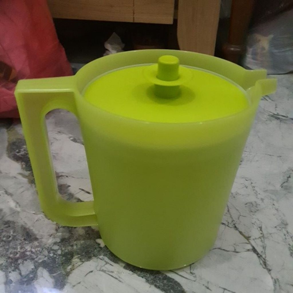 Teko minum / Pitcher crystal 1,2L by tupperware