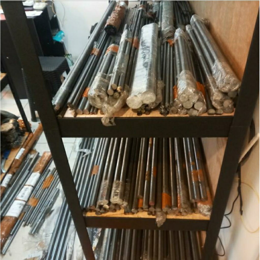 as besi batangan bulat diameter 5mm panjang 30cm/as besi 5 mm x 30 cm