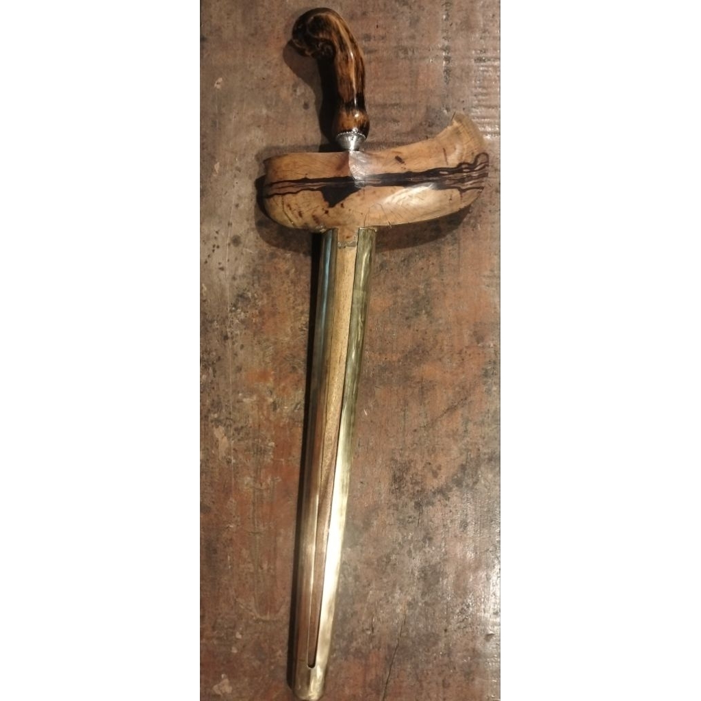 Keris jalak sinom