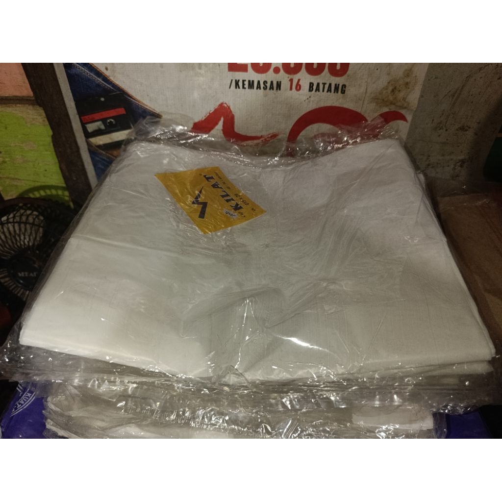 Plastik Kilat Kuning