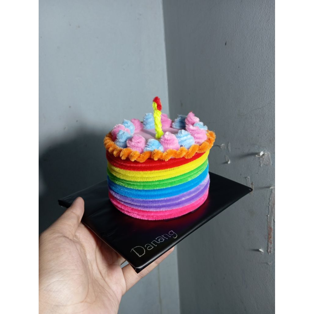 

hiasan kue ulang tahun kawat bulu