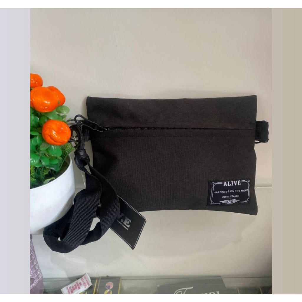 riku bag by sophie paris