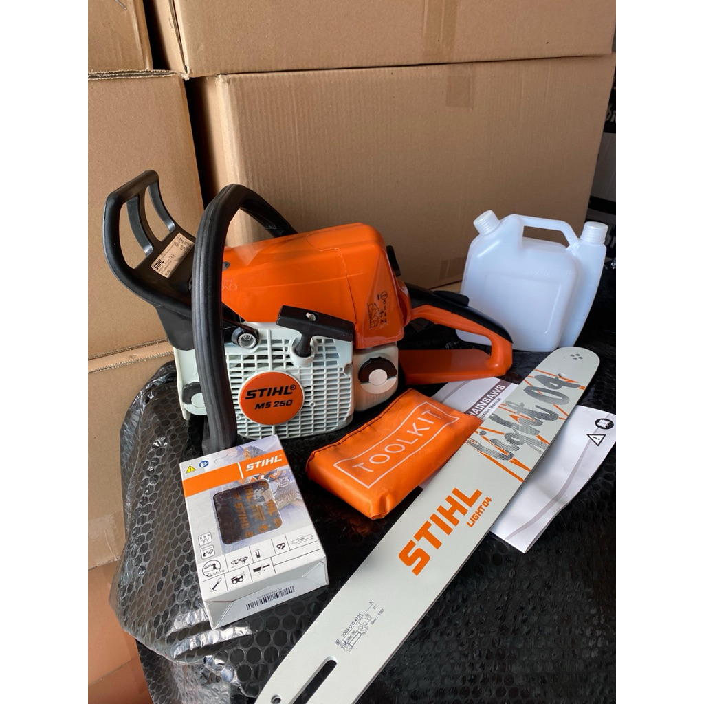 Chainsaw Stihl MS 250 Mesin Potong Kayu/Gergaji Mesin MS 250 Stihl