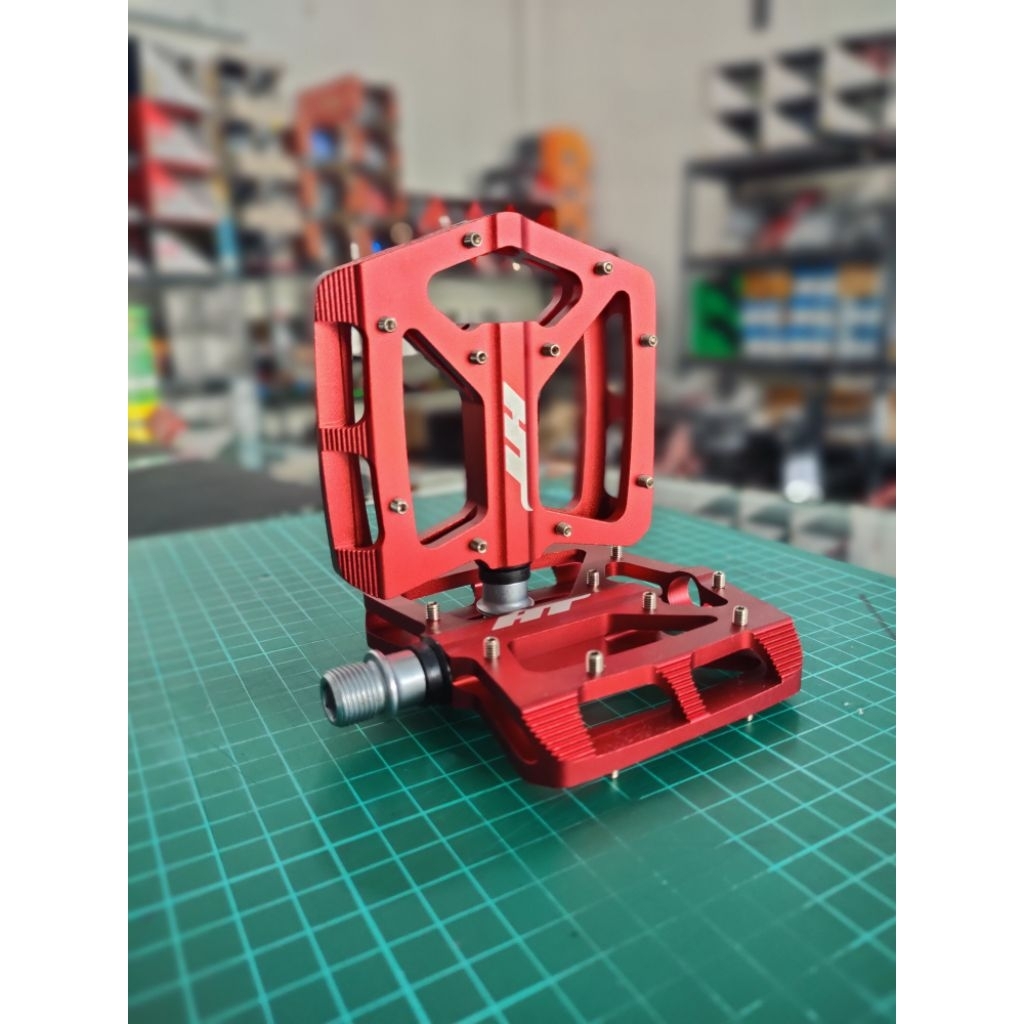 Pedal Flat HT AN06 Alloy Replace Pin Pedal MTB Flat Pedal Pedal Sepeda HT Components